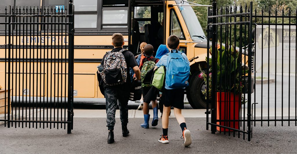 La transition camp de jour–école : comment aider votre enfant à s'adapter en douceur 1 ImBann CampModulo